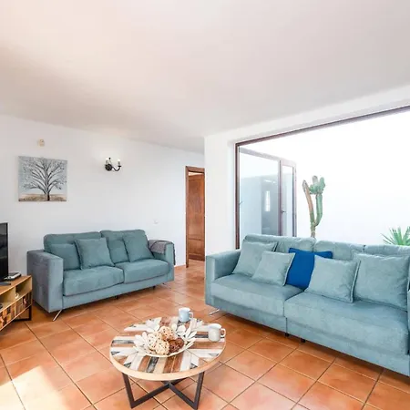 ヴィラ Dorada By *